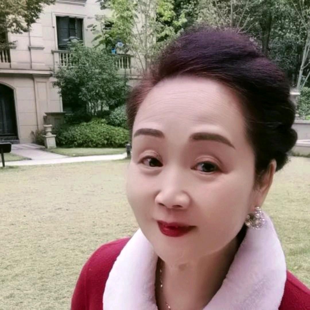 哈利