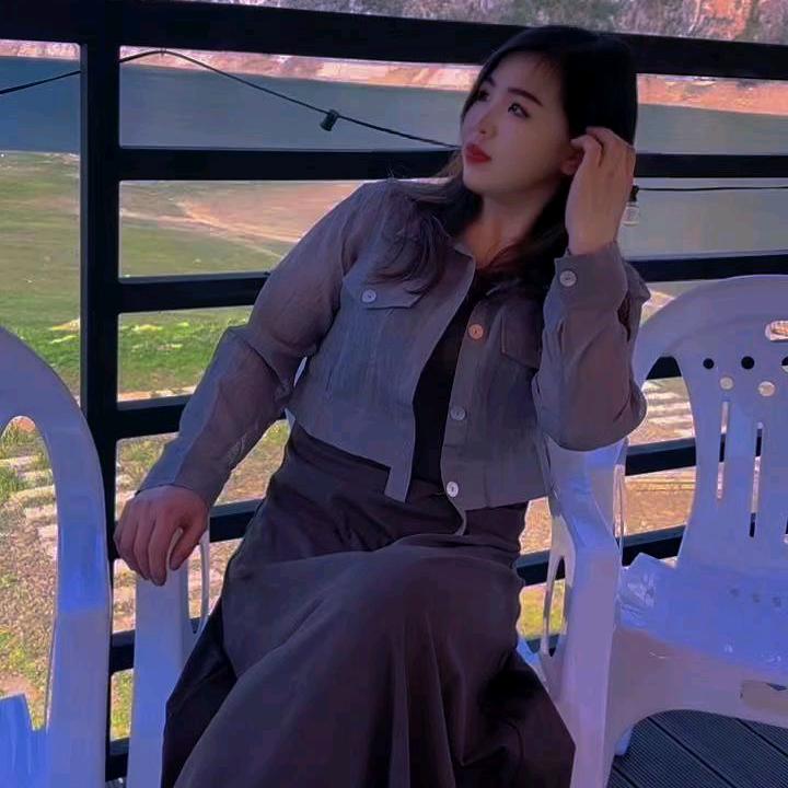 YUJIA