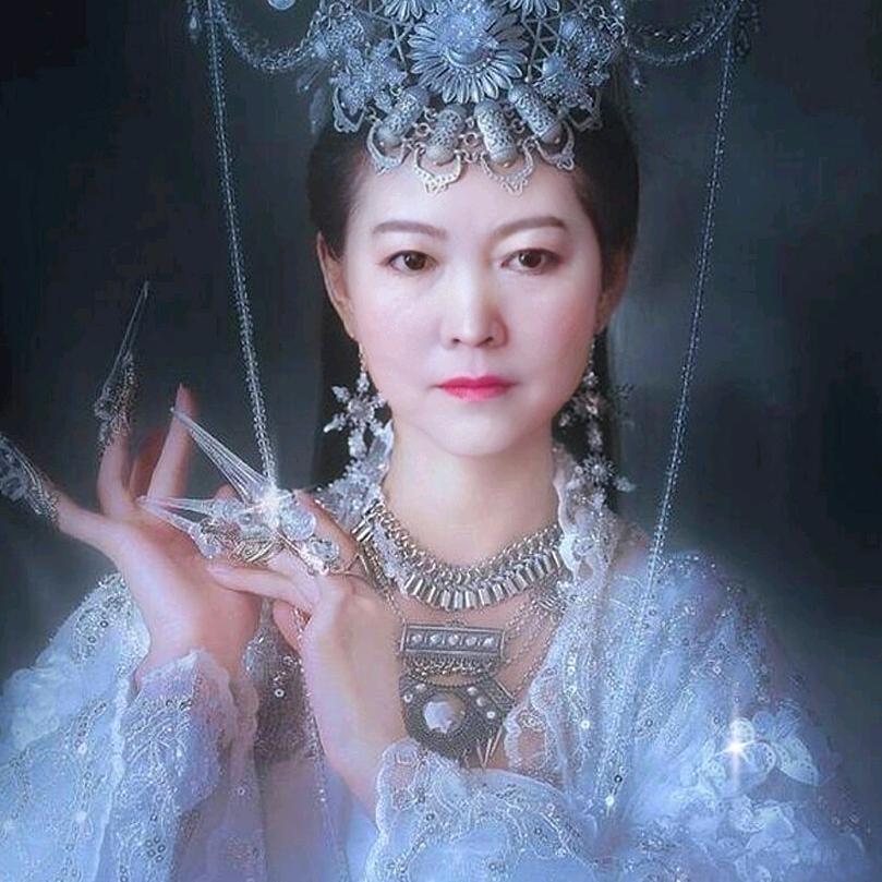 万年清