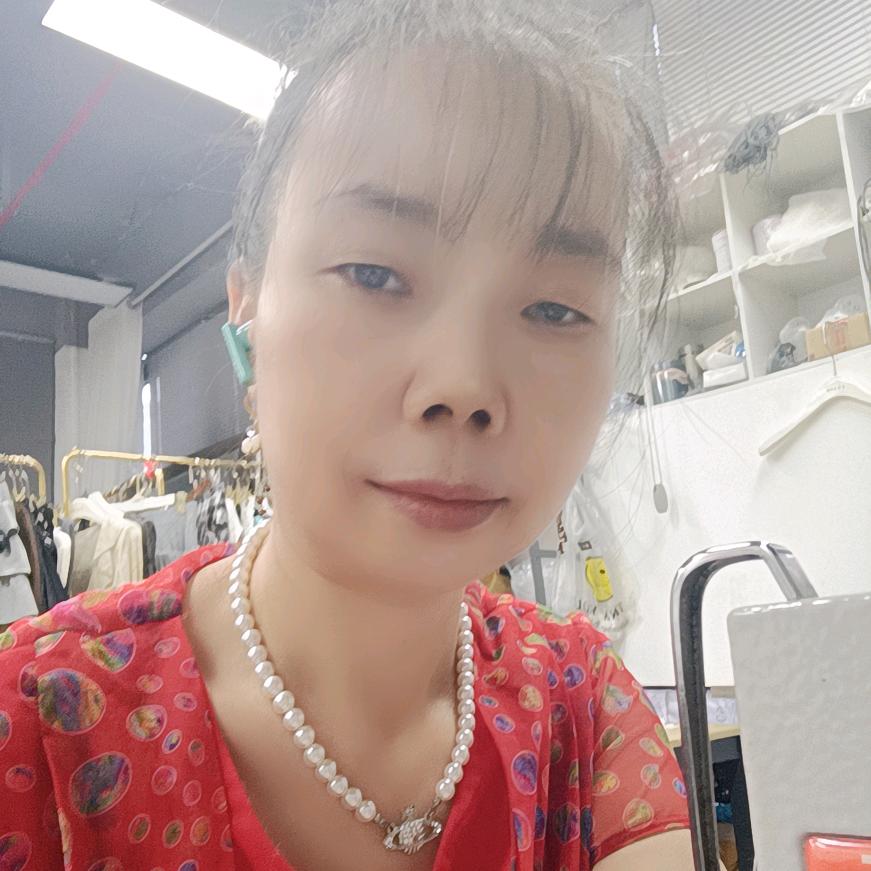 银姐（晚8：40首播）