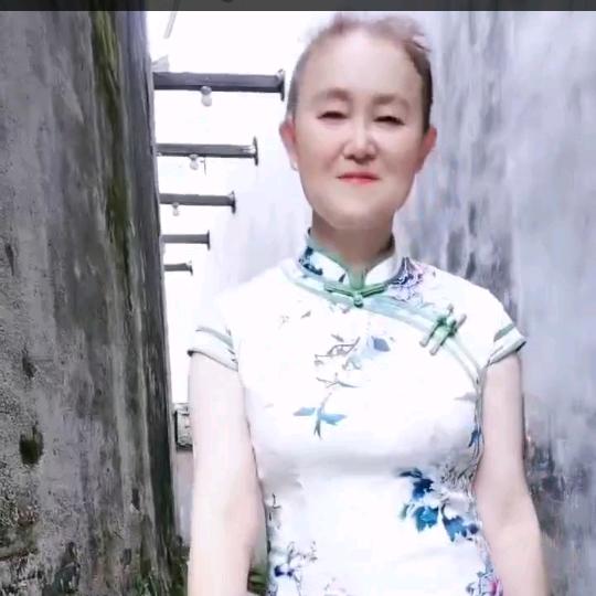 静华🎤🎤暂停直播