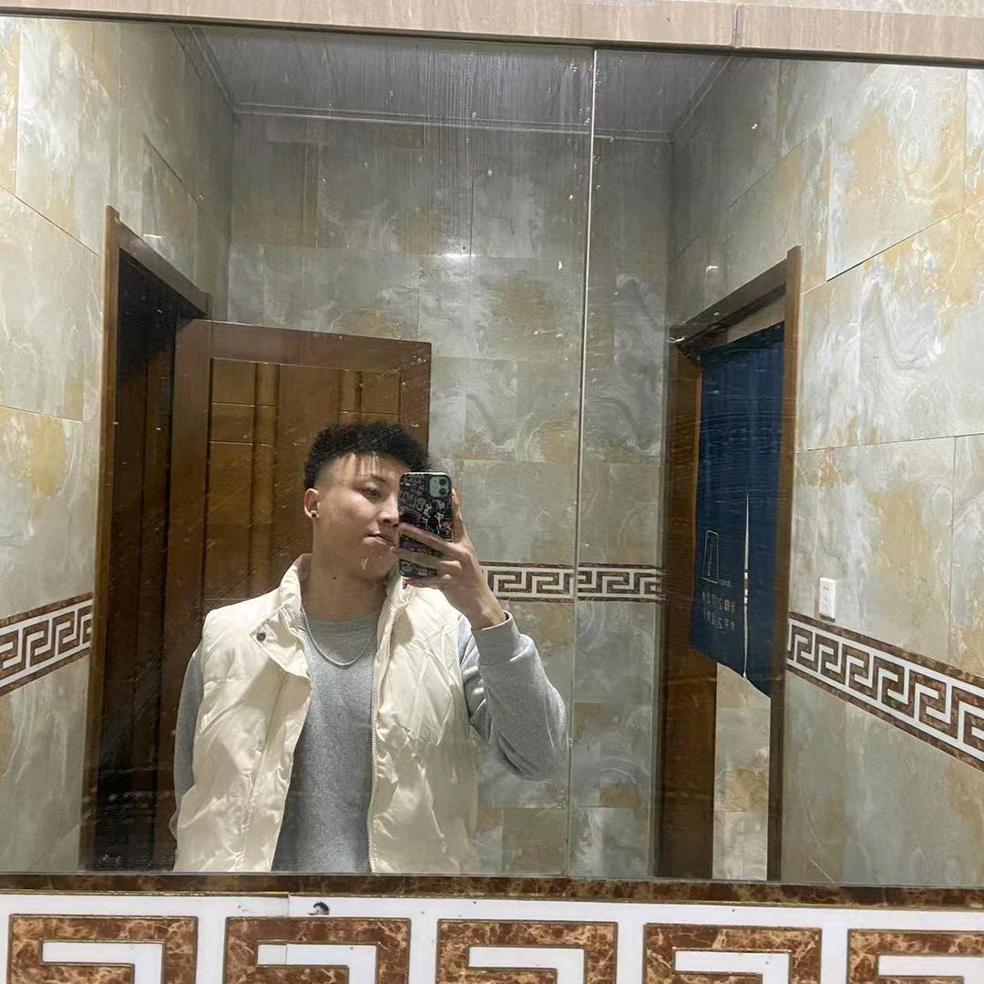 瑞
