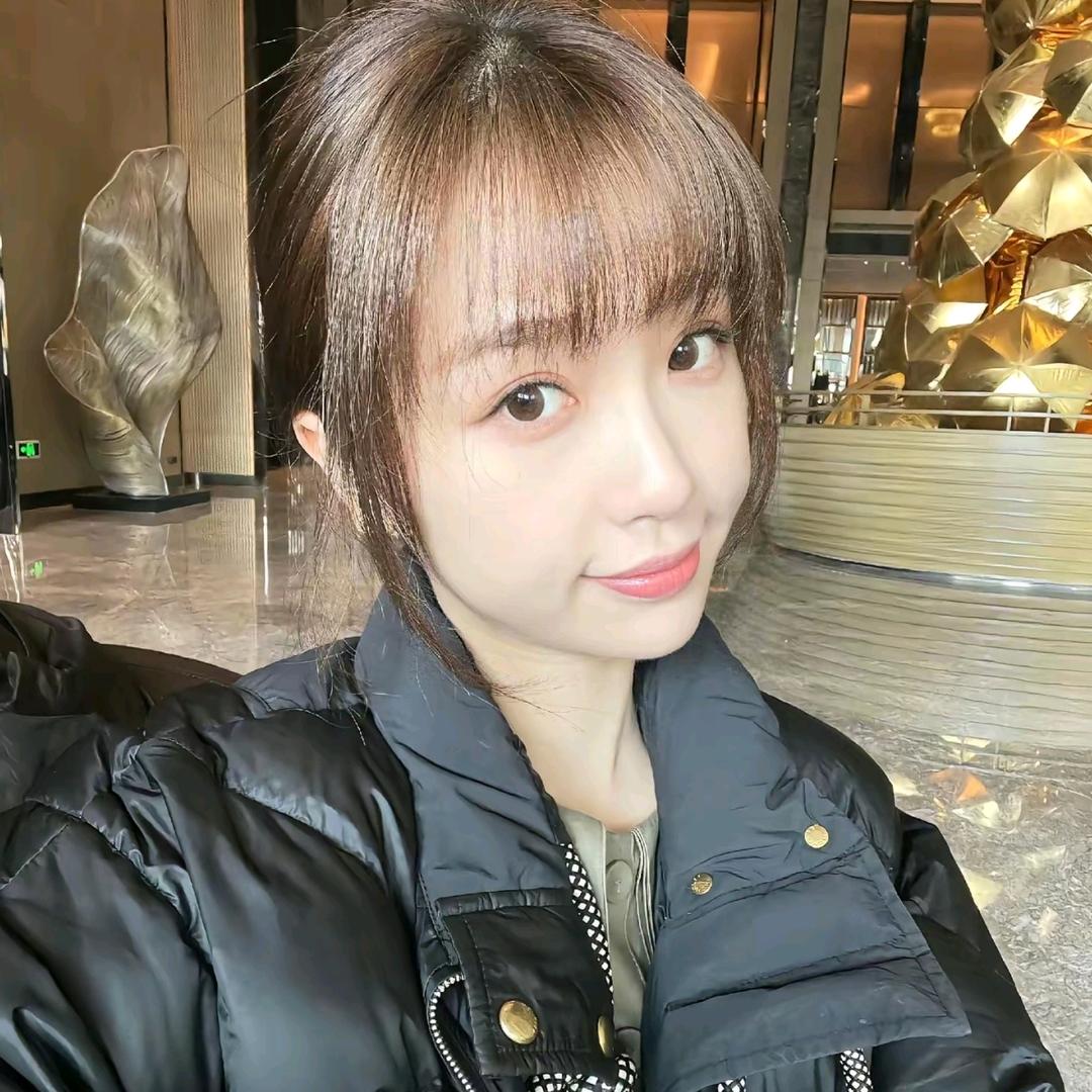 还是欣欣吧