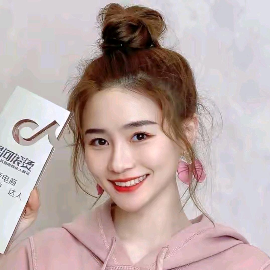 邱莹莹~【爆款直播返场~精选穿搭】