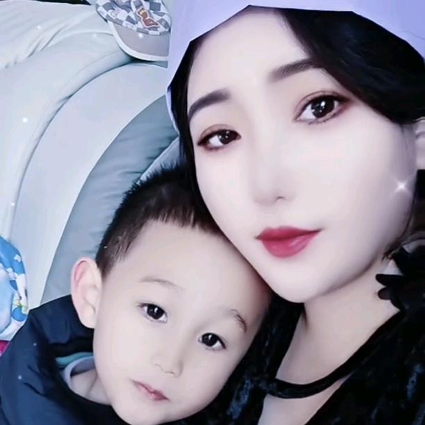 浩浩妈生活记录