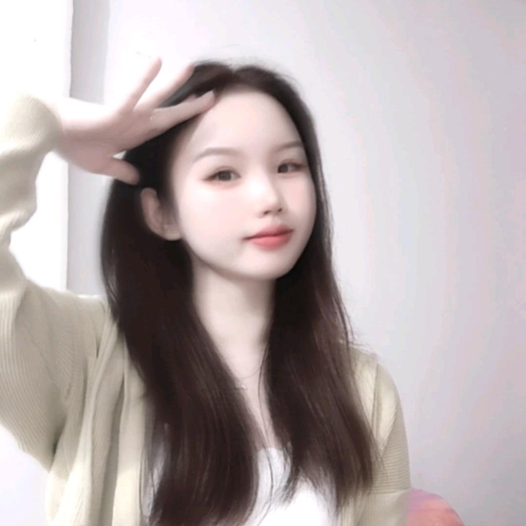英子.W