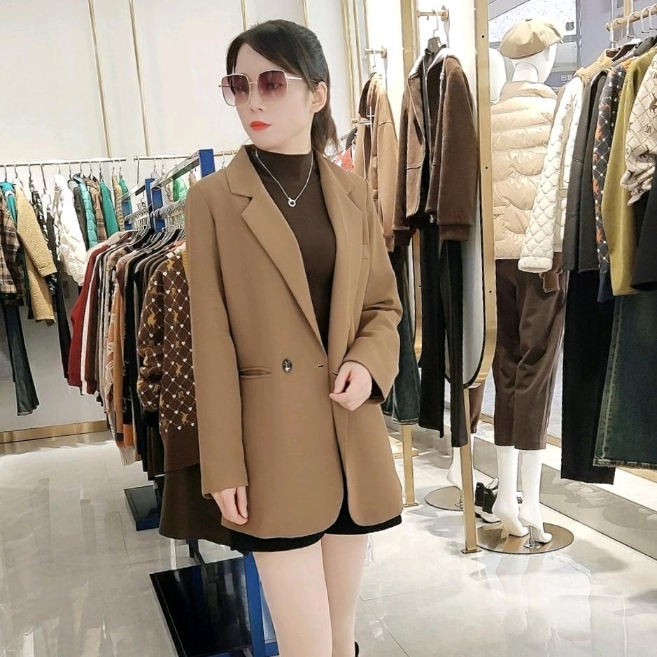 王小姐