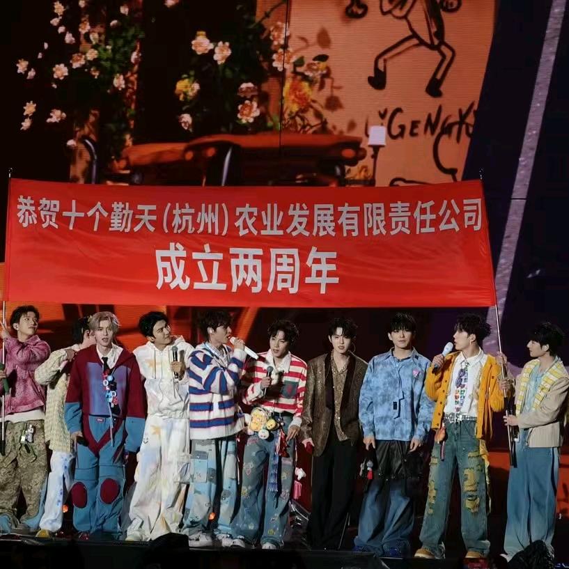 每天都睡不醒的洛汐