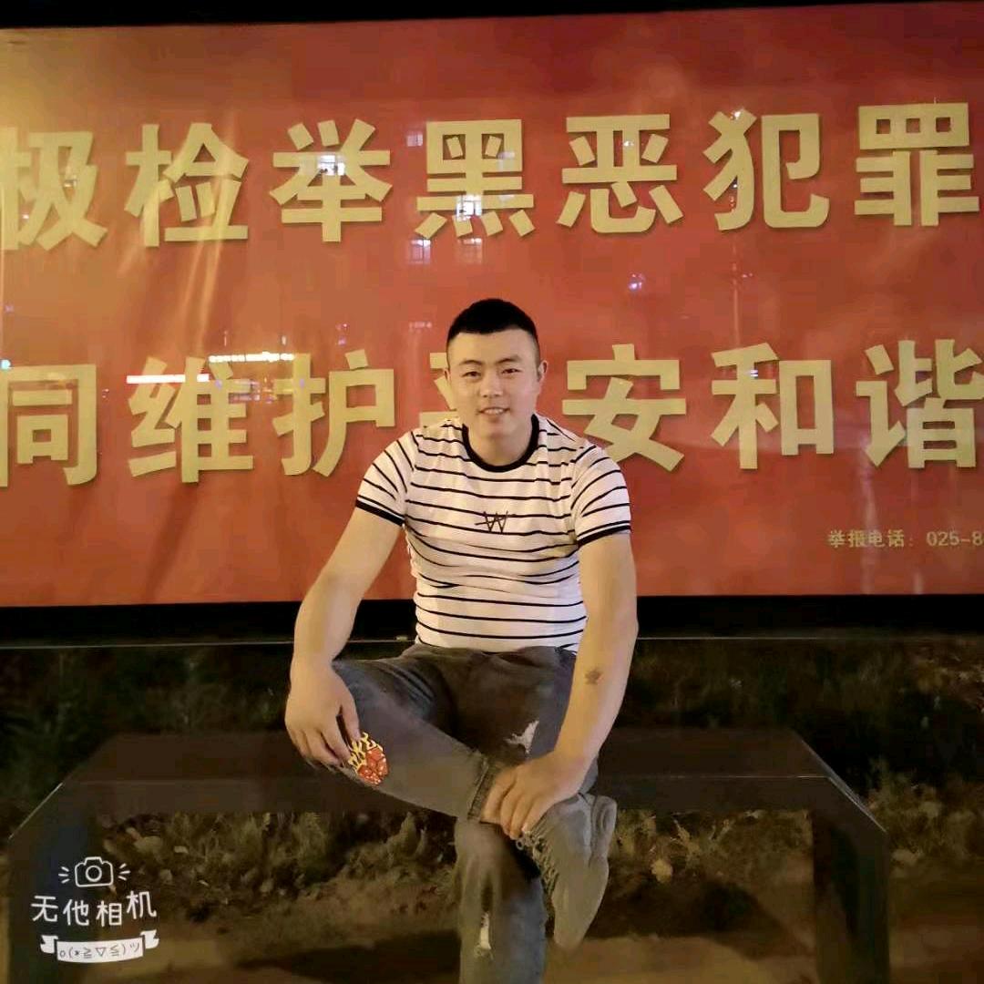 张凯，