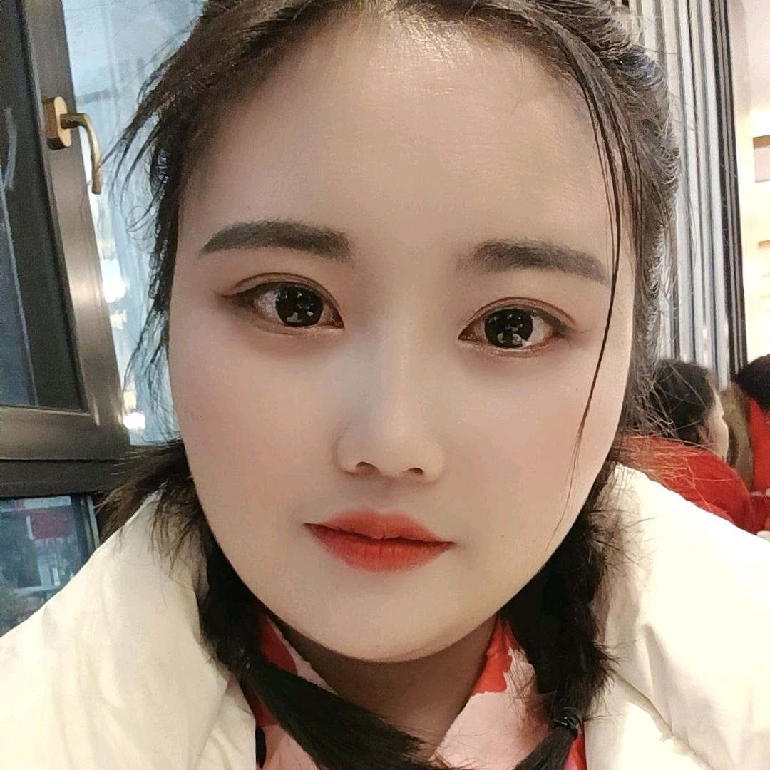 何琳儿