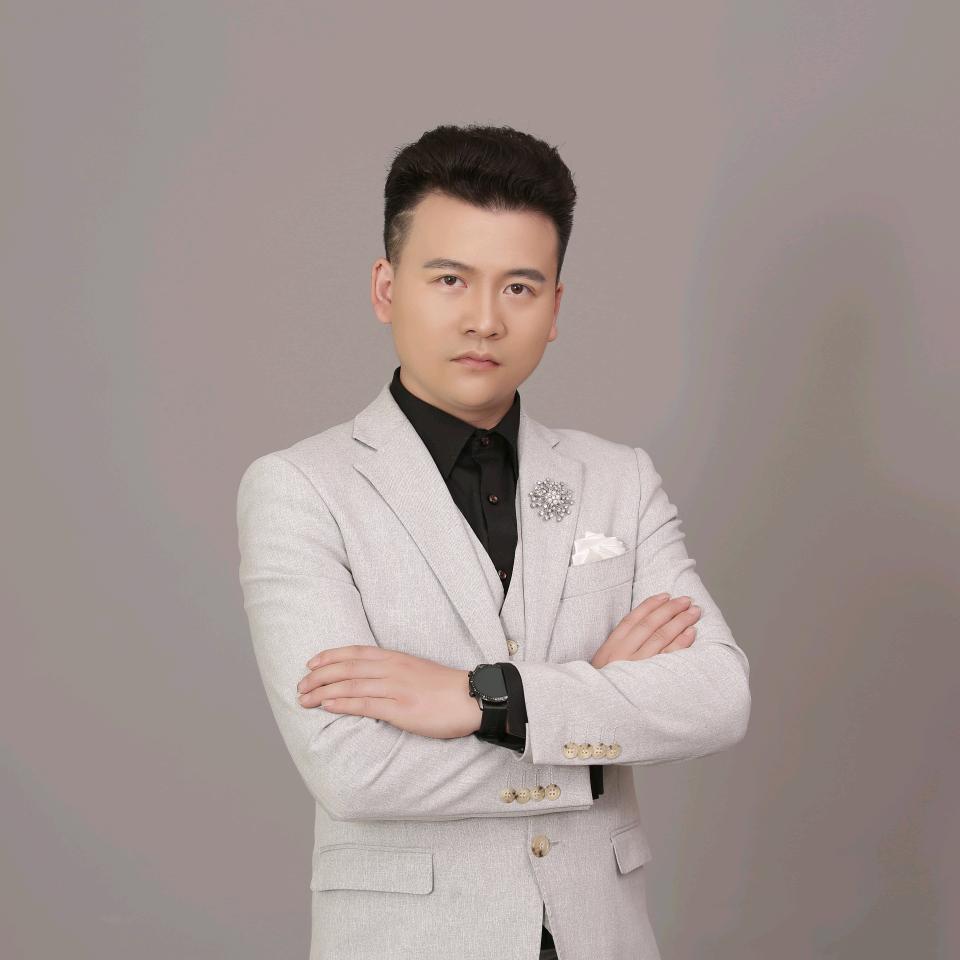 欧阳城（楊小優古酿）
