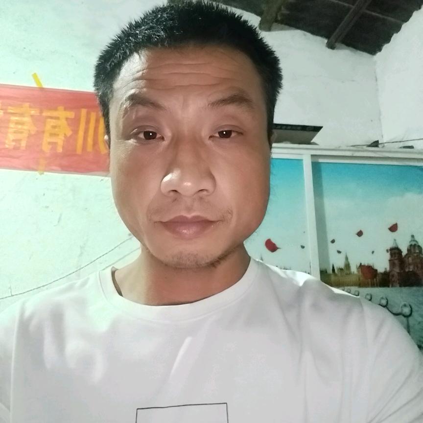 潢川有有《爱唱歌🎤爱跳舞,》户外直播