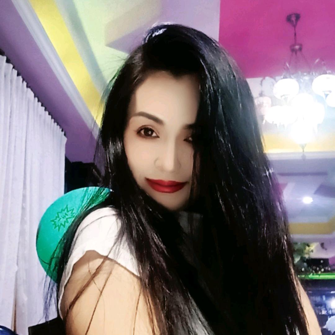 西哇克百货店女装