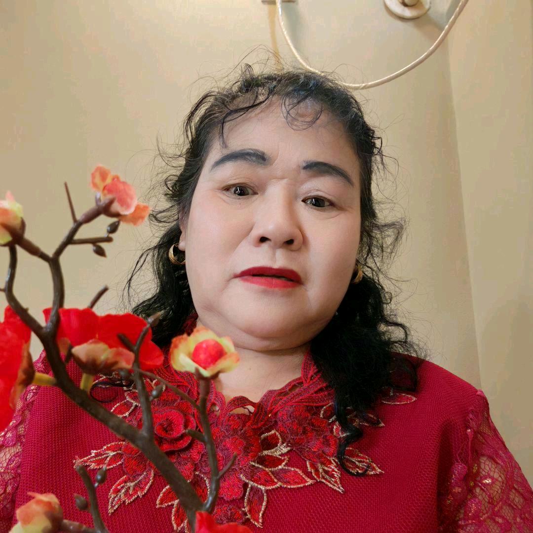 陈本英