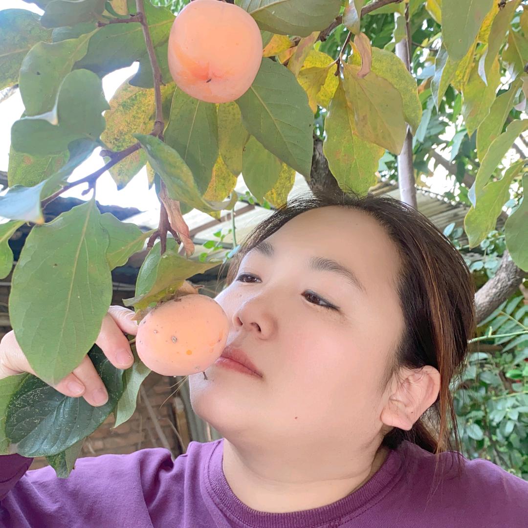 馋嘴娜子