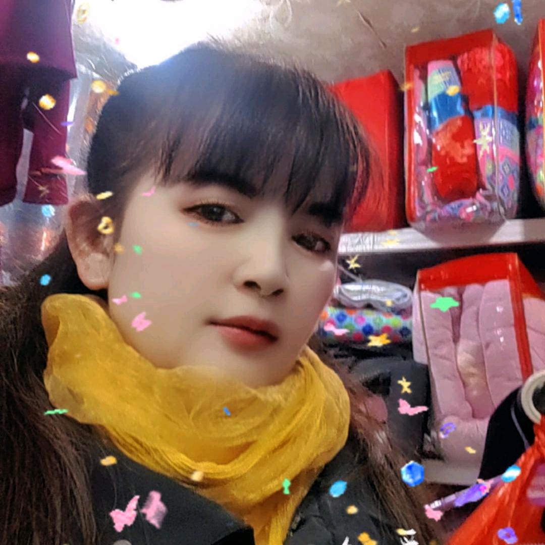 永怛窗帘批发店，订做沙发套！