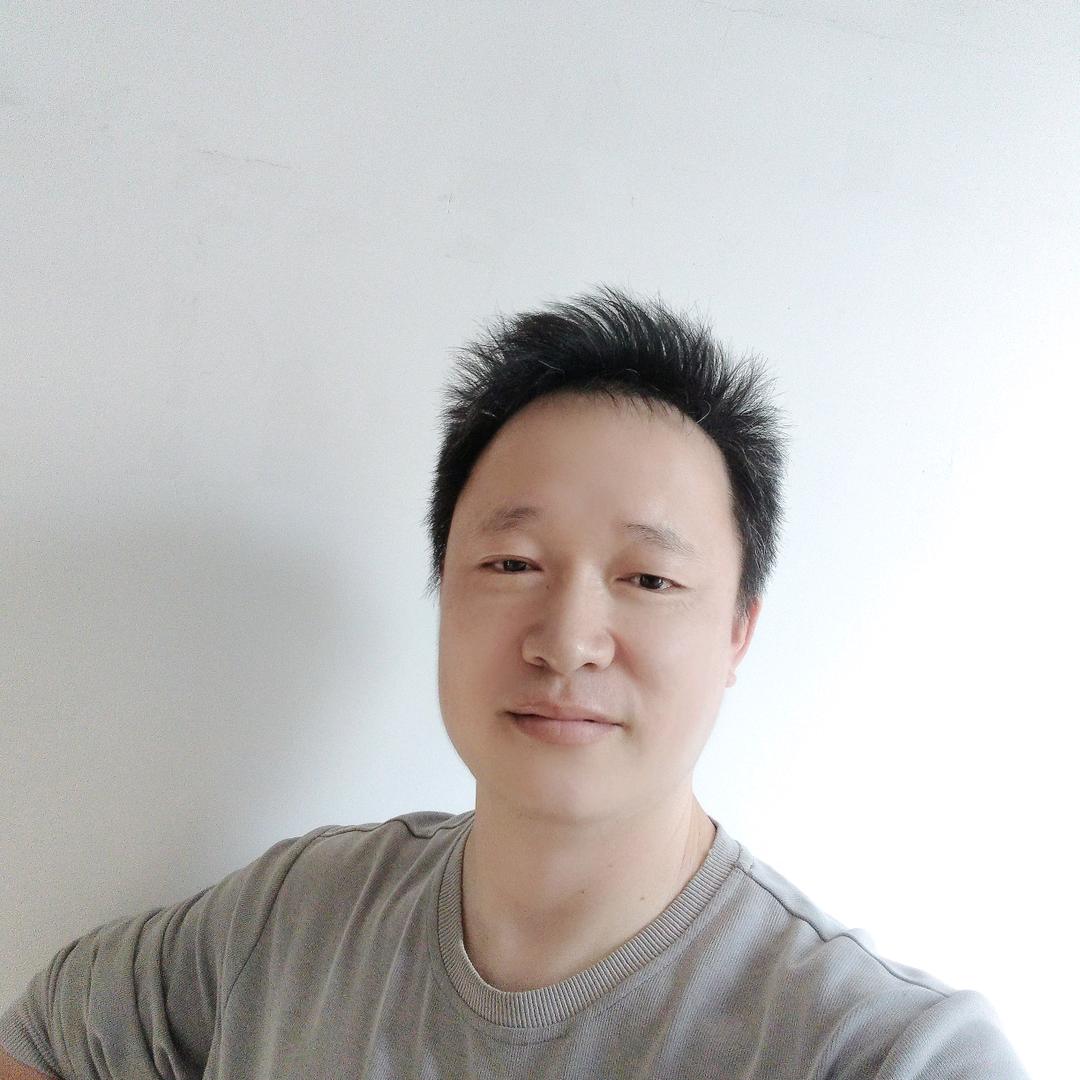 赖广画牡丹
