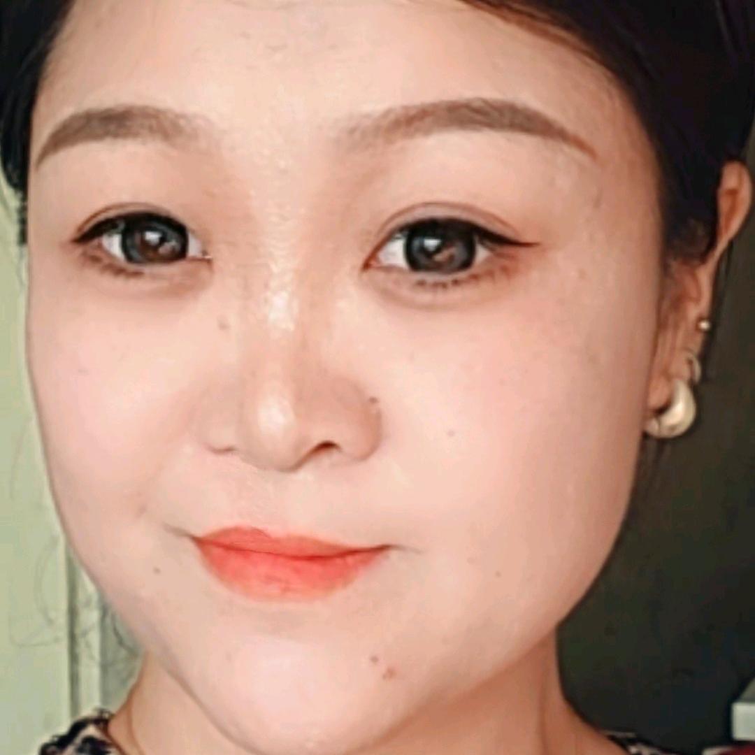 忘忧白姐《拒绝私聊连赞拉黑》