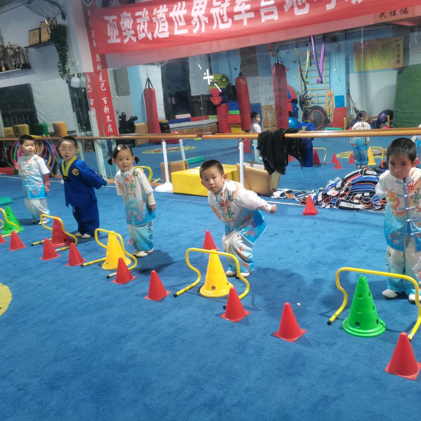 何教练～武术