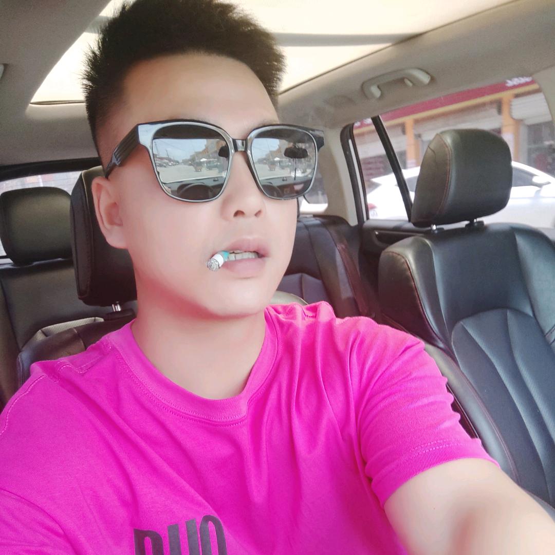 小章台球🎱器材 回收二手球桌 沙发