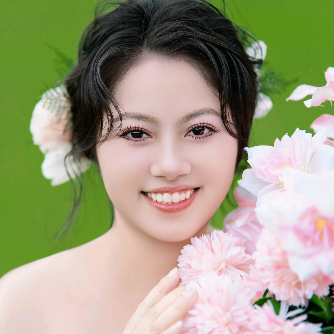 🦋এ᭄我姓ꦿ李💔无人理ོ࿐ᩚ