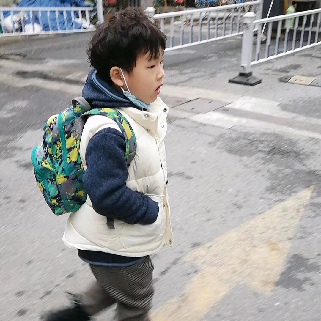 热爱运动的乐迪