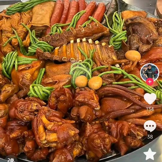 王宝器大锅卤菜