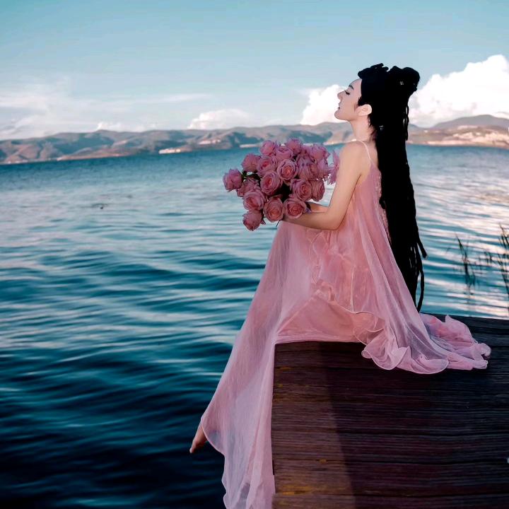 焰织坊服装高级定制个体店