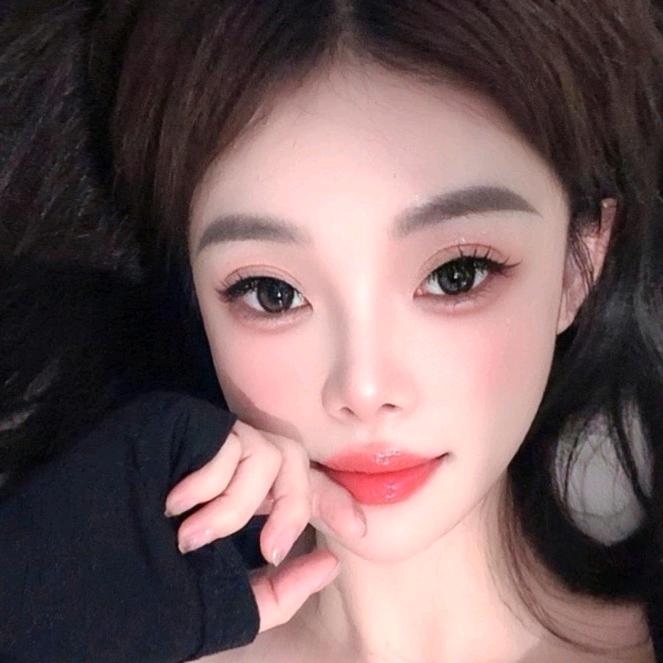 朱小姐.