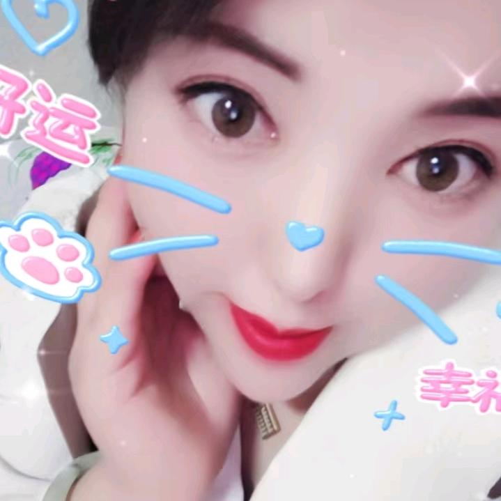 单身妈妈带着三个宝贝女儿