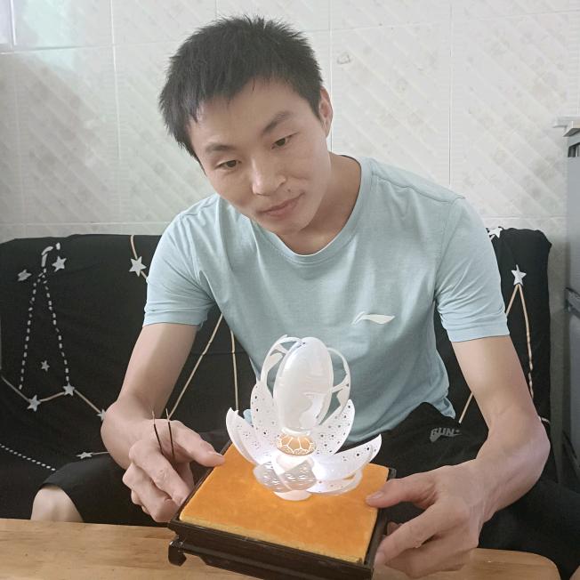 蛋壳记忆小邱
