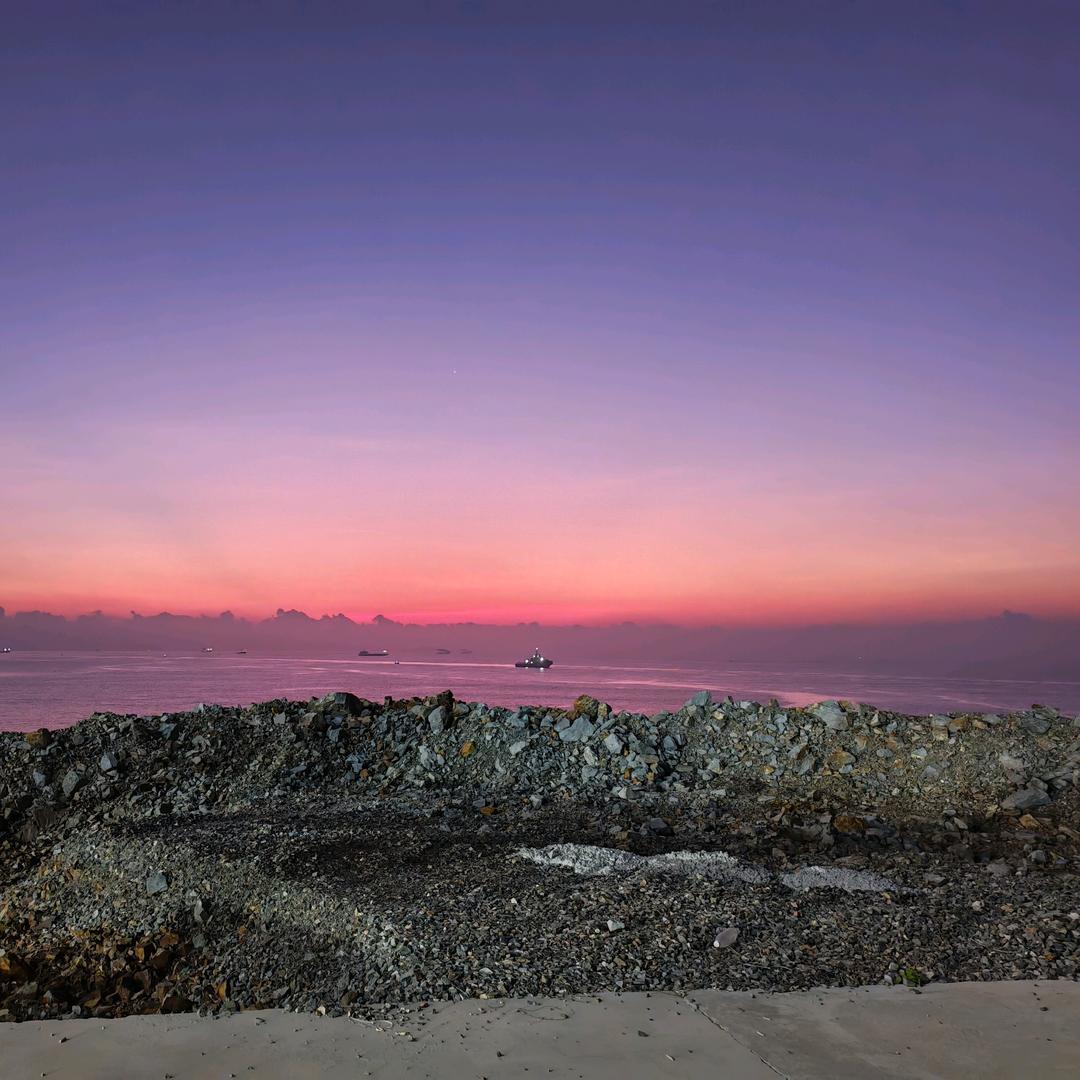 ▁倔强こ男孩う