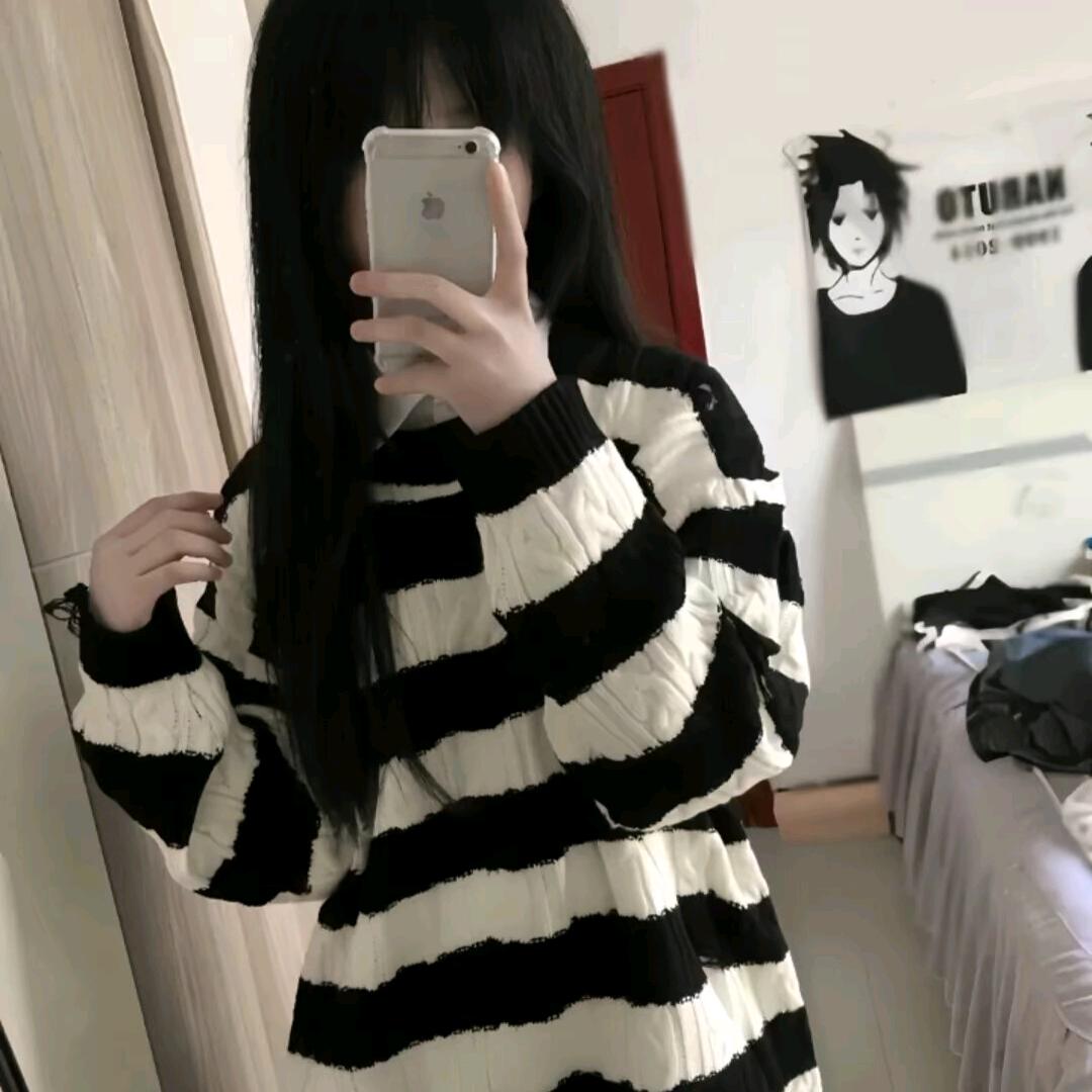 小女孩