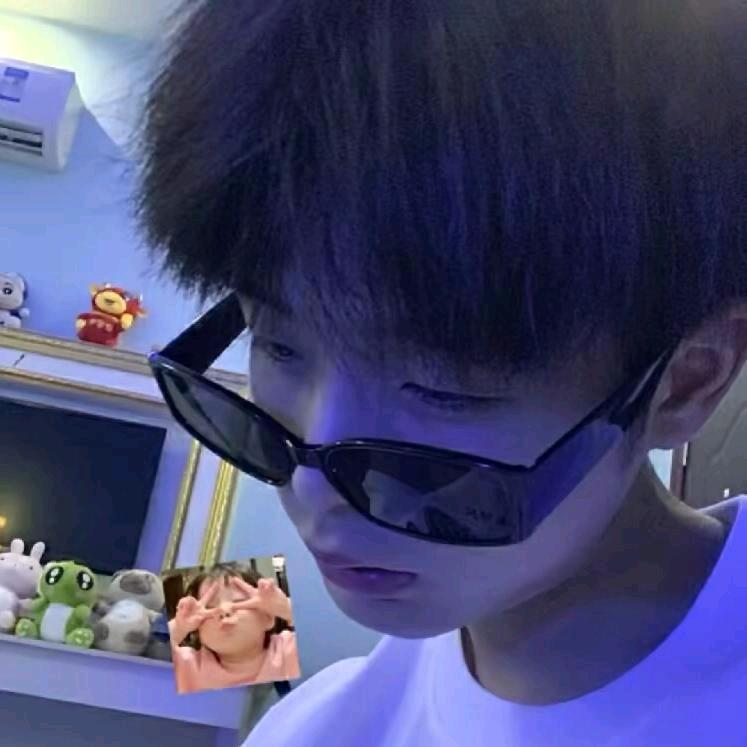小洛