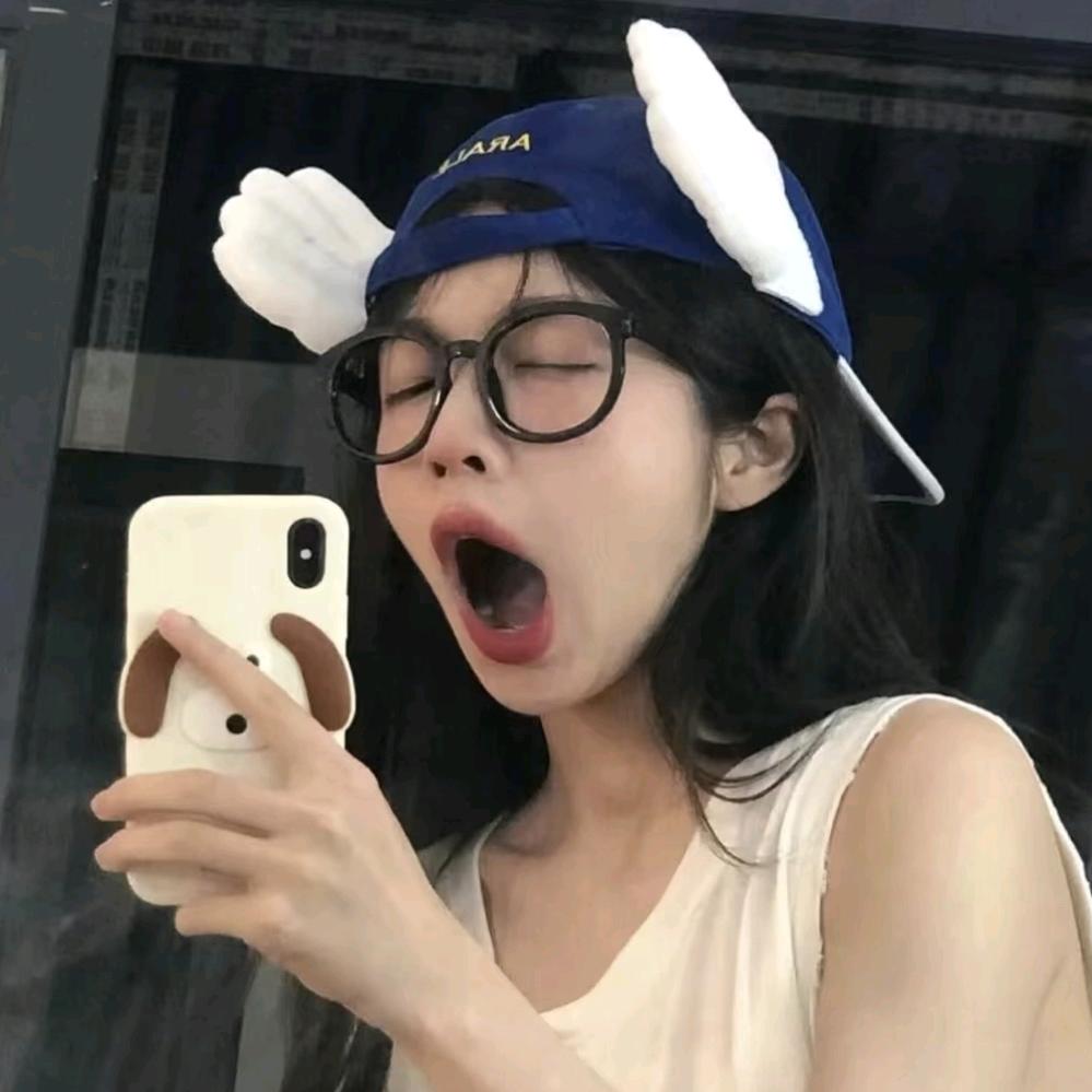 小张爱睡觉💤