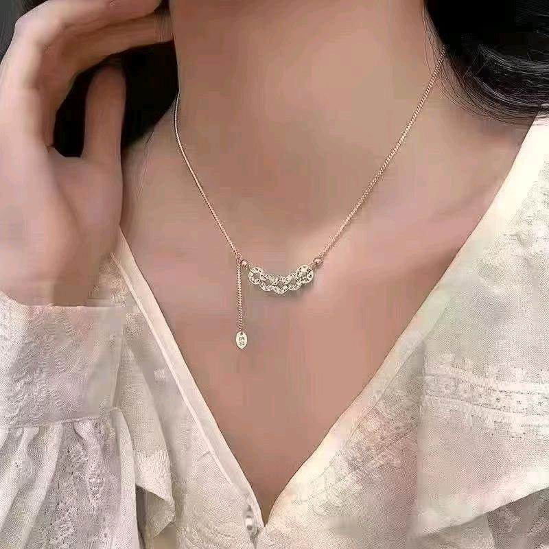 俏佳银黄石万达打金坊