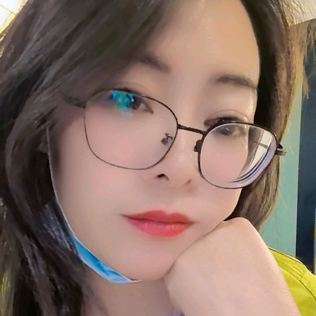 专业美牙师  小刘妹