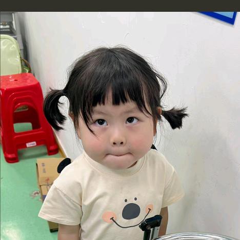 蜡笔小新眼子