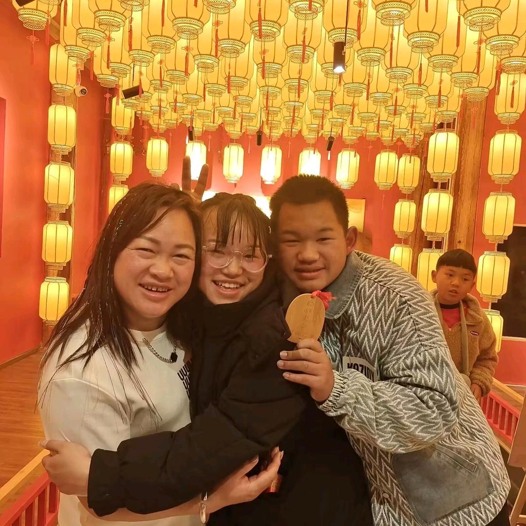 开🌹开🌹心❤️心❤️