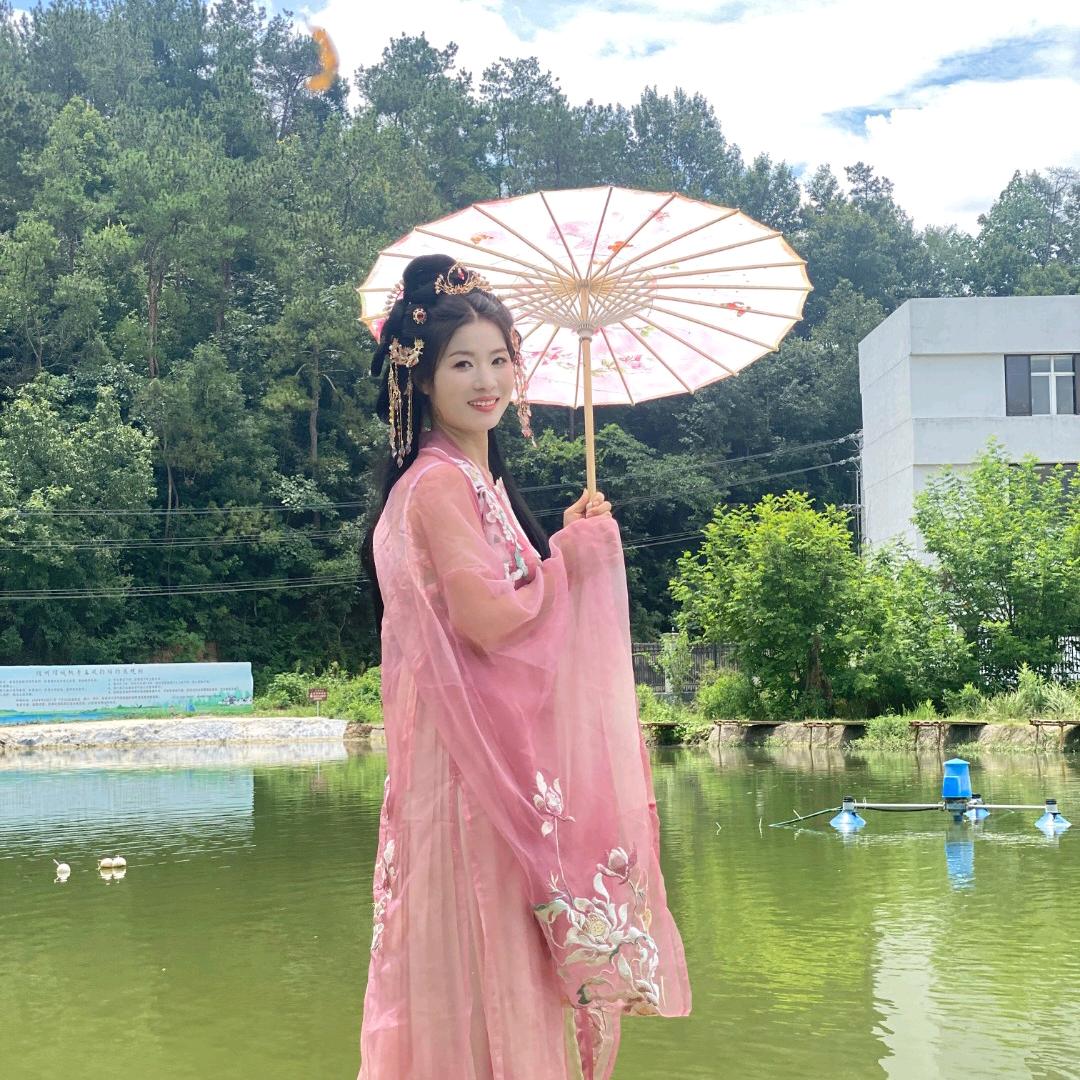 张鱼🐟小丸子