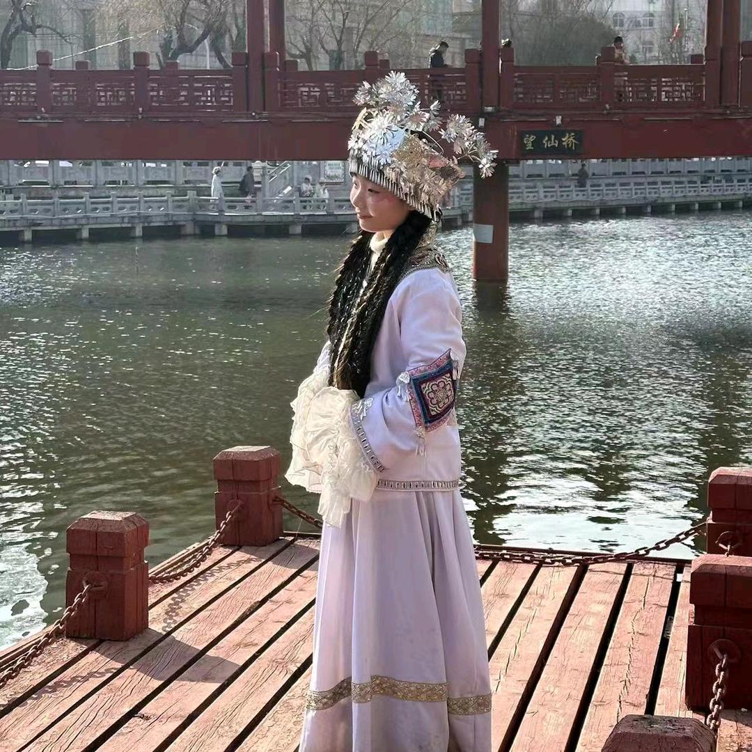 凌竹曦