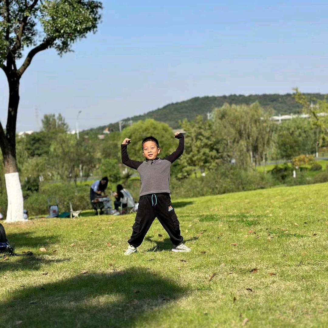 吾行养车-胡小姐