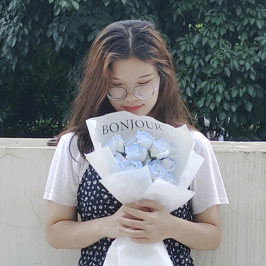 四海八荒小仙女