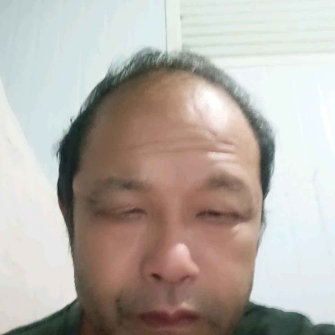 廖芳斌