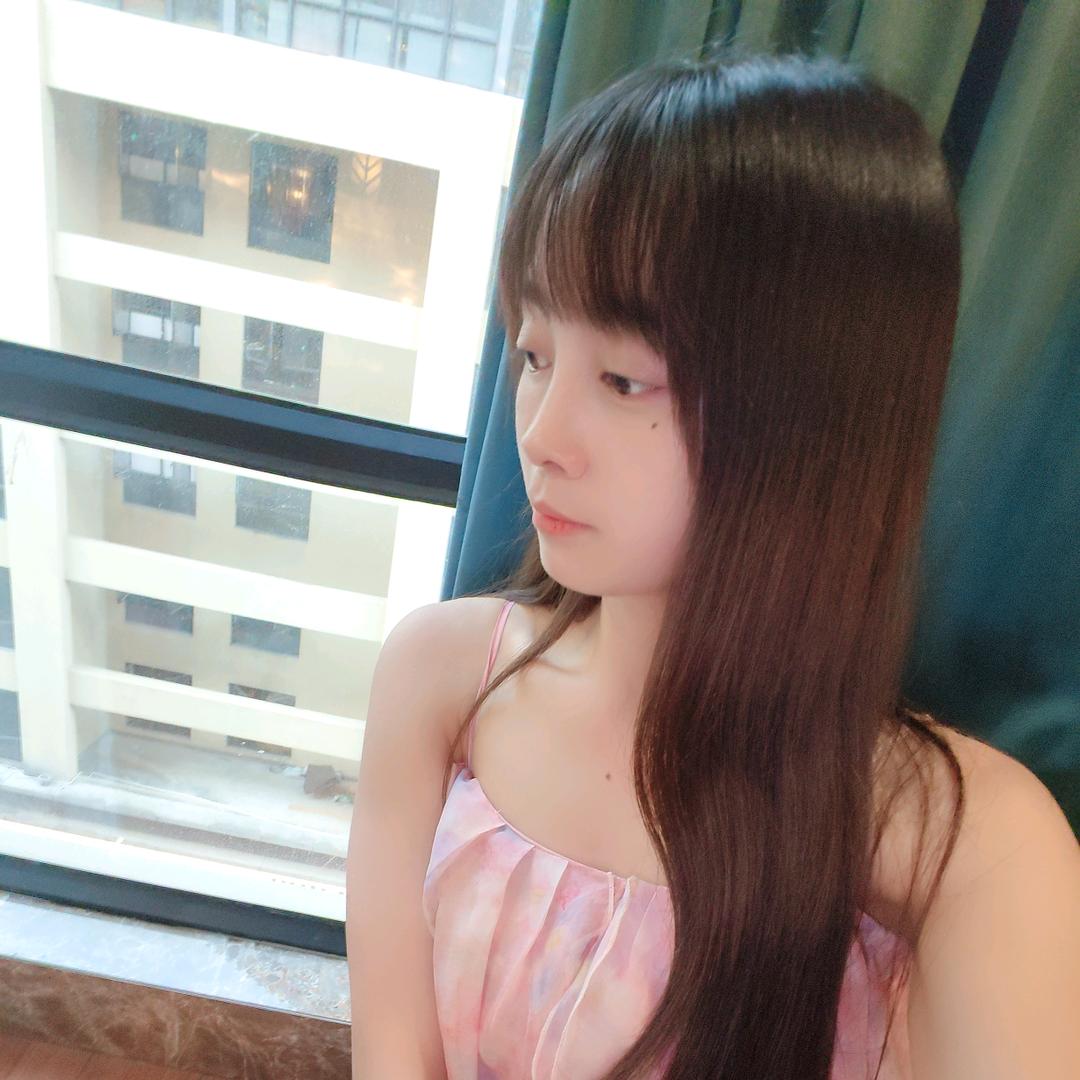 爱笑 Girl