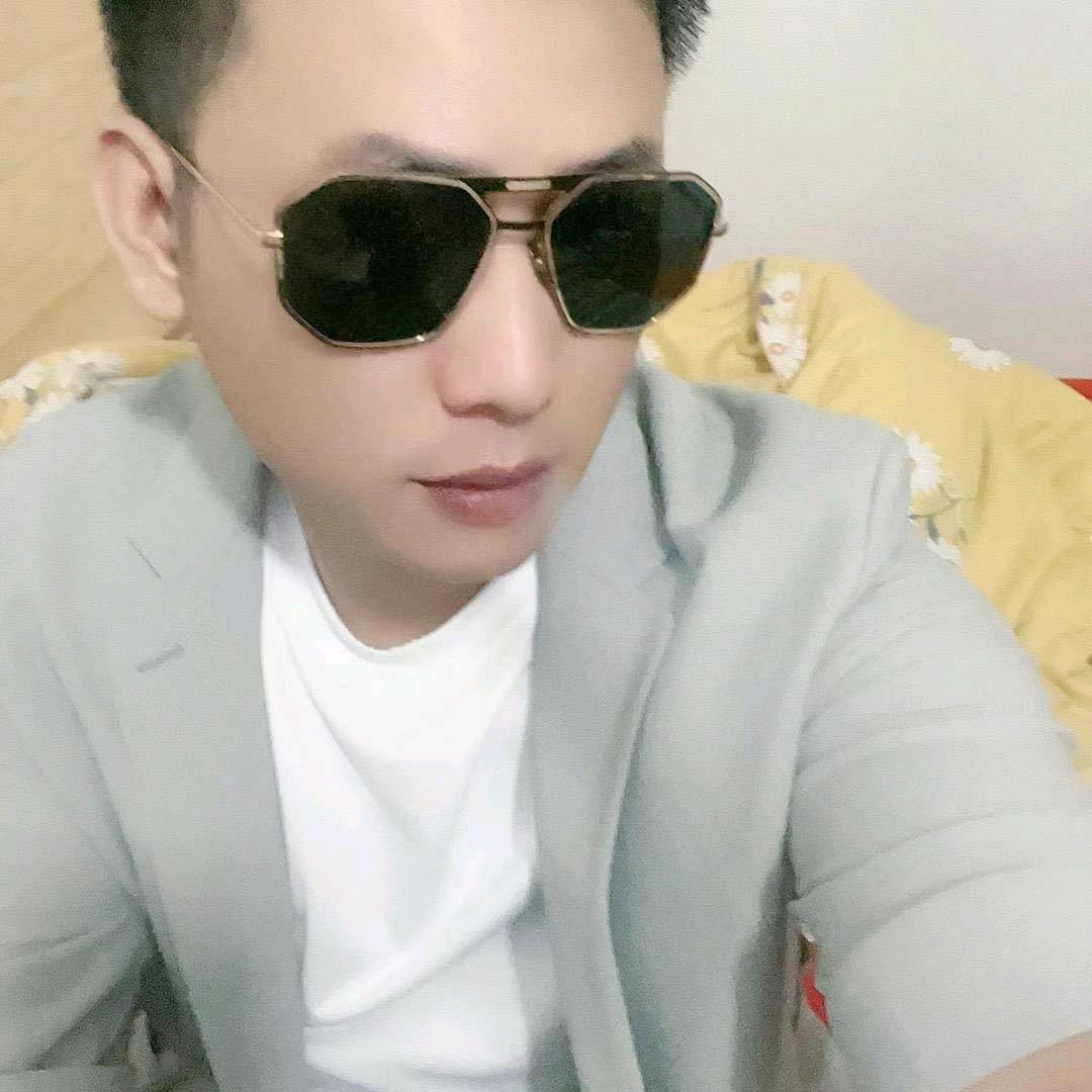 镖师（小伟哥）