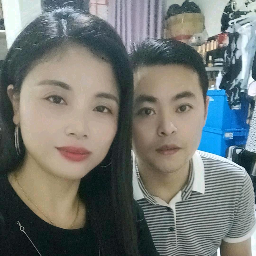 美宜佳     花姐
