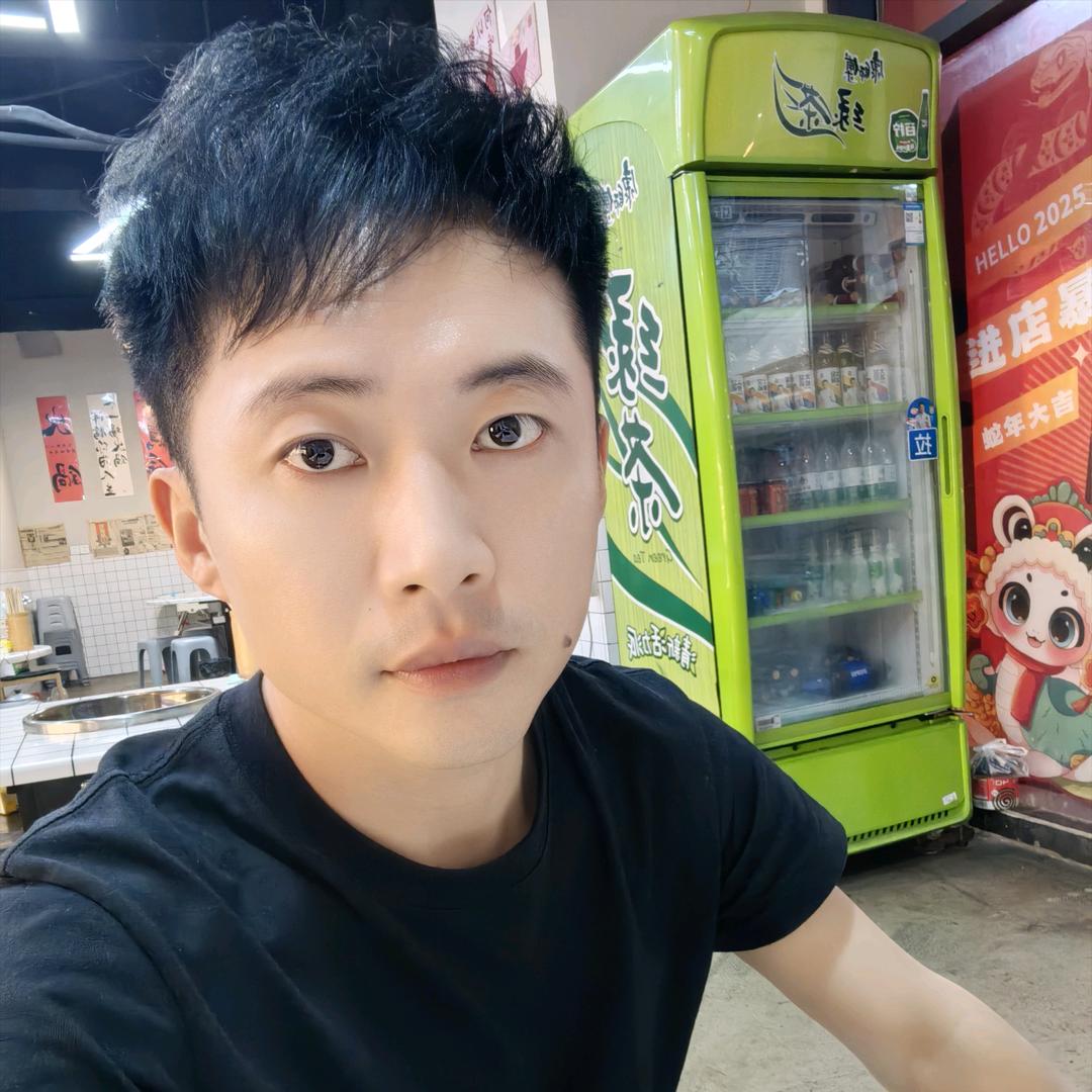 笨小何鲜货火锅～小何