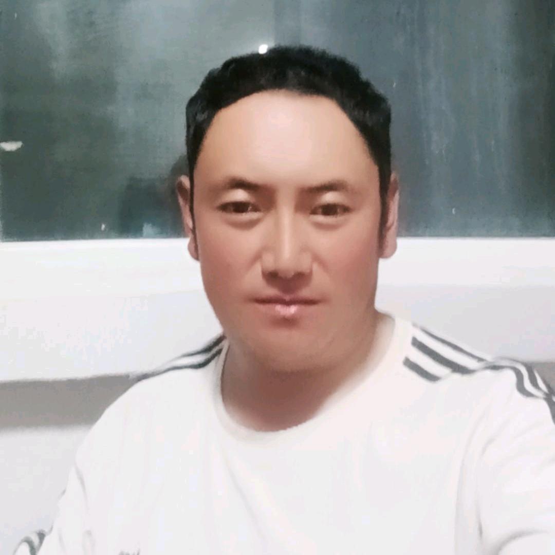 江央洛追