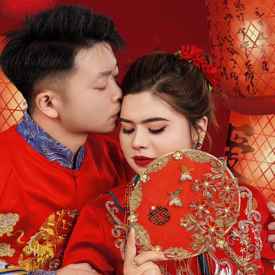 维汉夫妻朱～迪